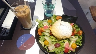 cafe_1.jpg