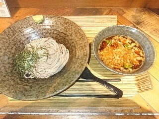 hinojin.jpg